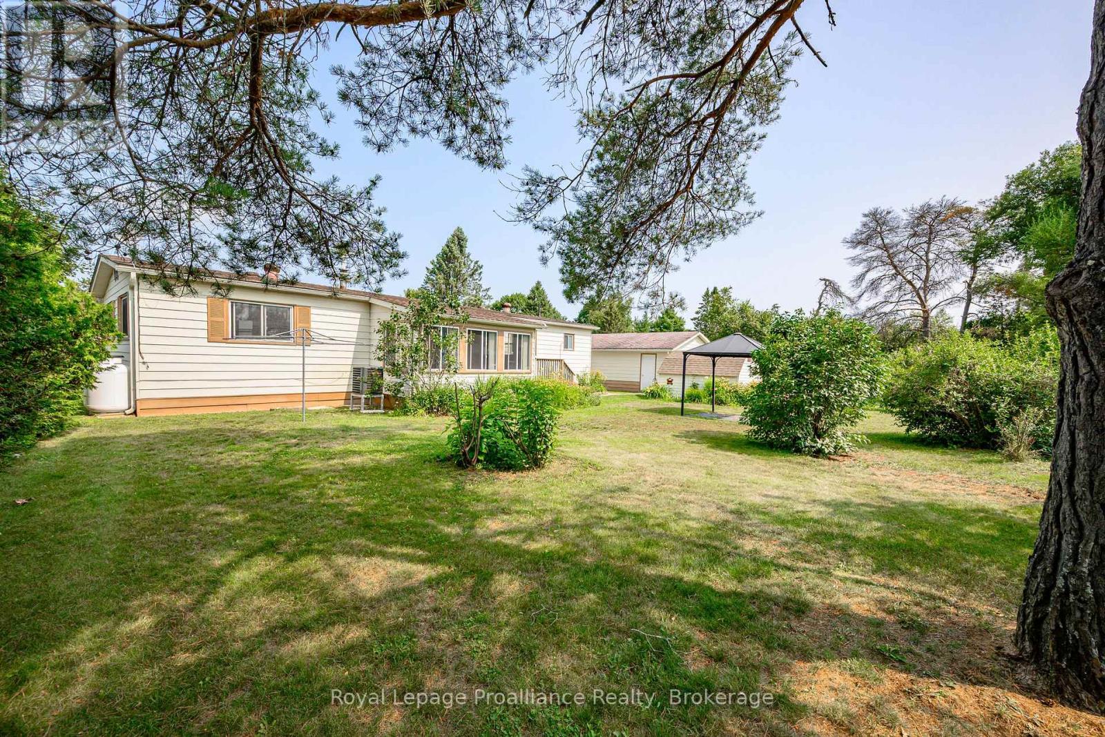 1064 EIGHTH LANE - 43