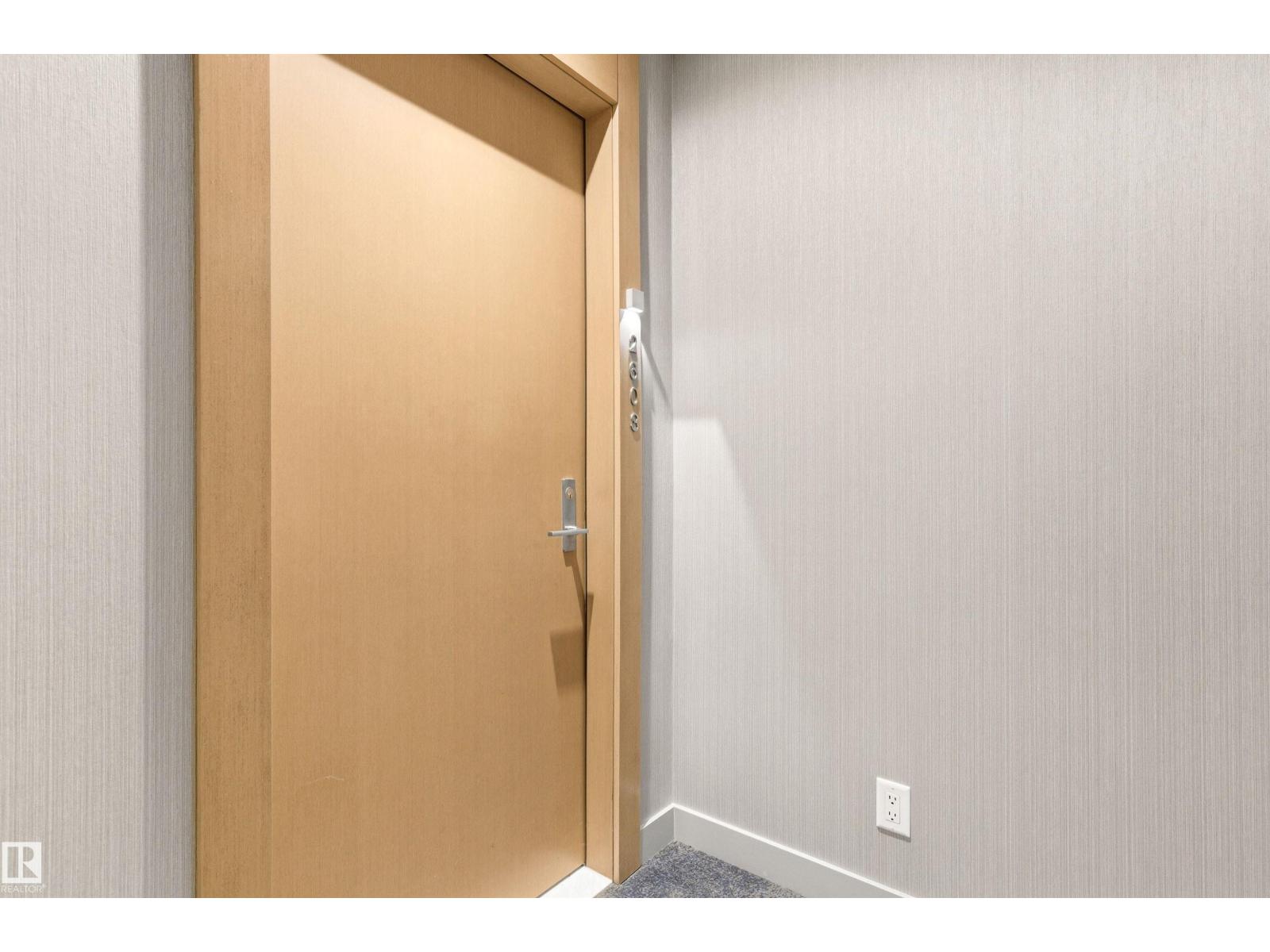 #2603 10360 102 ST NW - 38