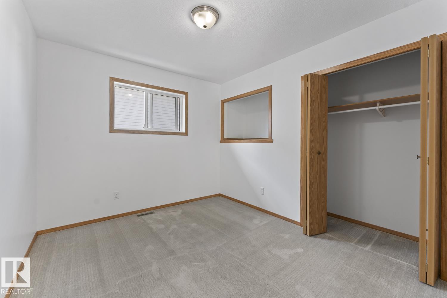 4813 45 ST - Image 12