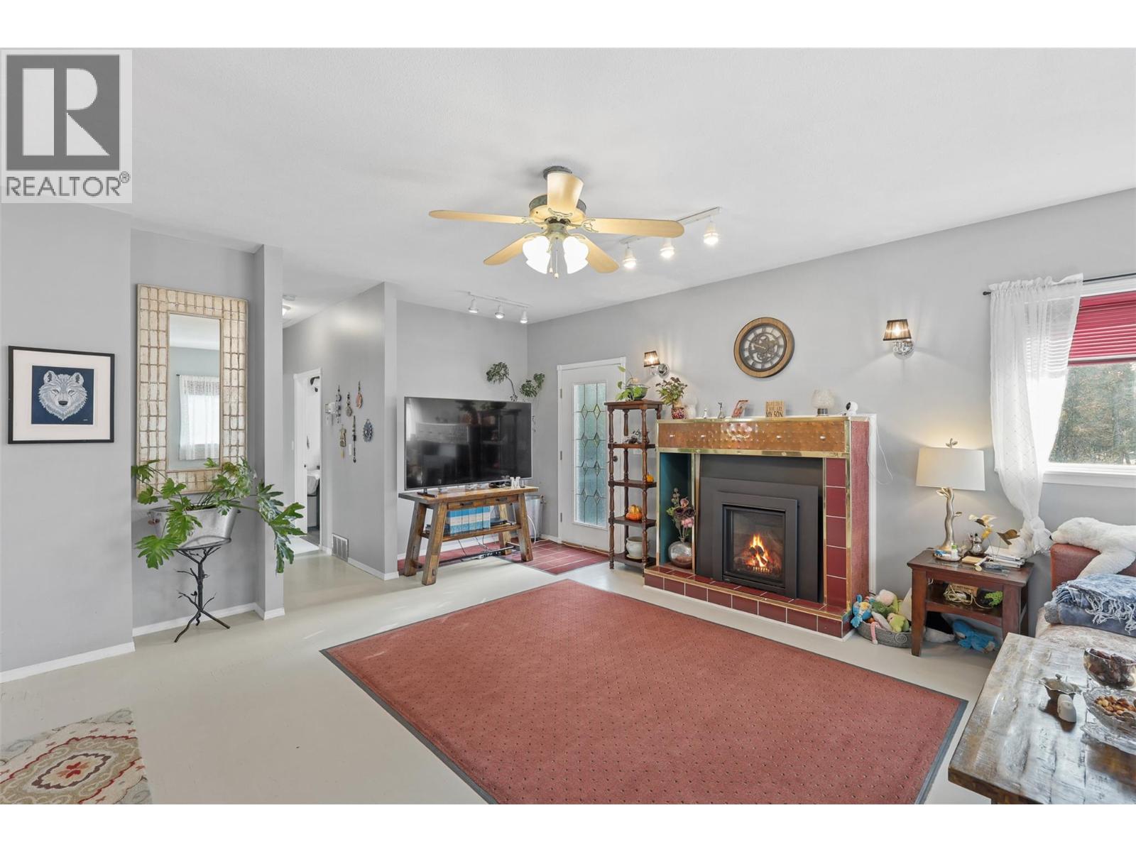 314 Linden Road, Logan Lake