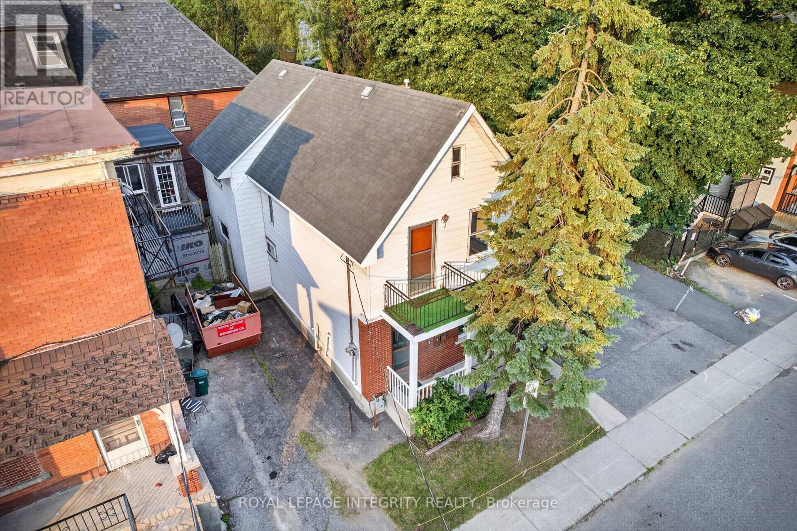 141 PERCY STREET - 3