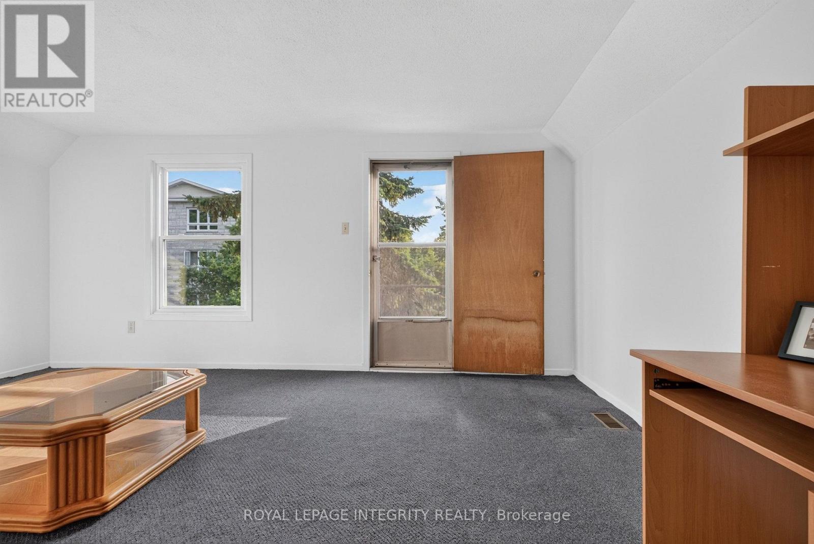 141 PERCY STREET - 33
