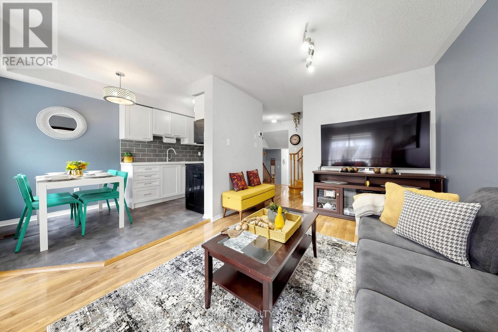 5 EVELYN BUCK LANE - 11