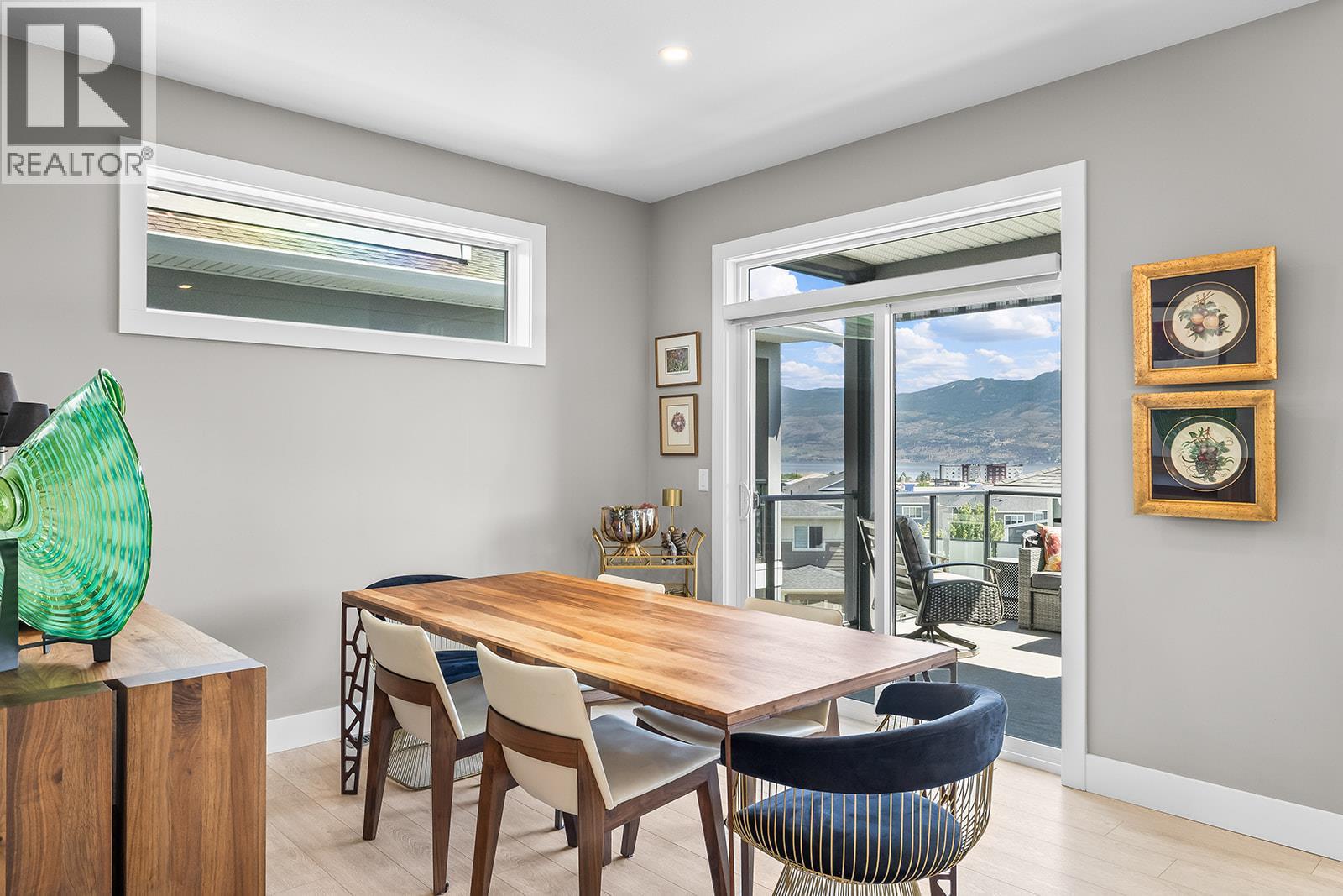 3352 Hawks Crescent - Image 22