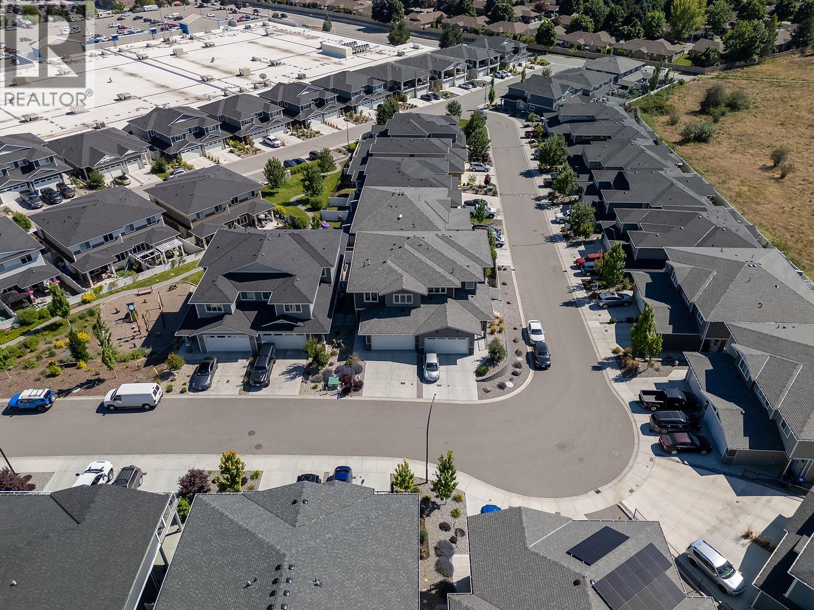 3352 Hawks Crescent - Image 10