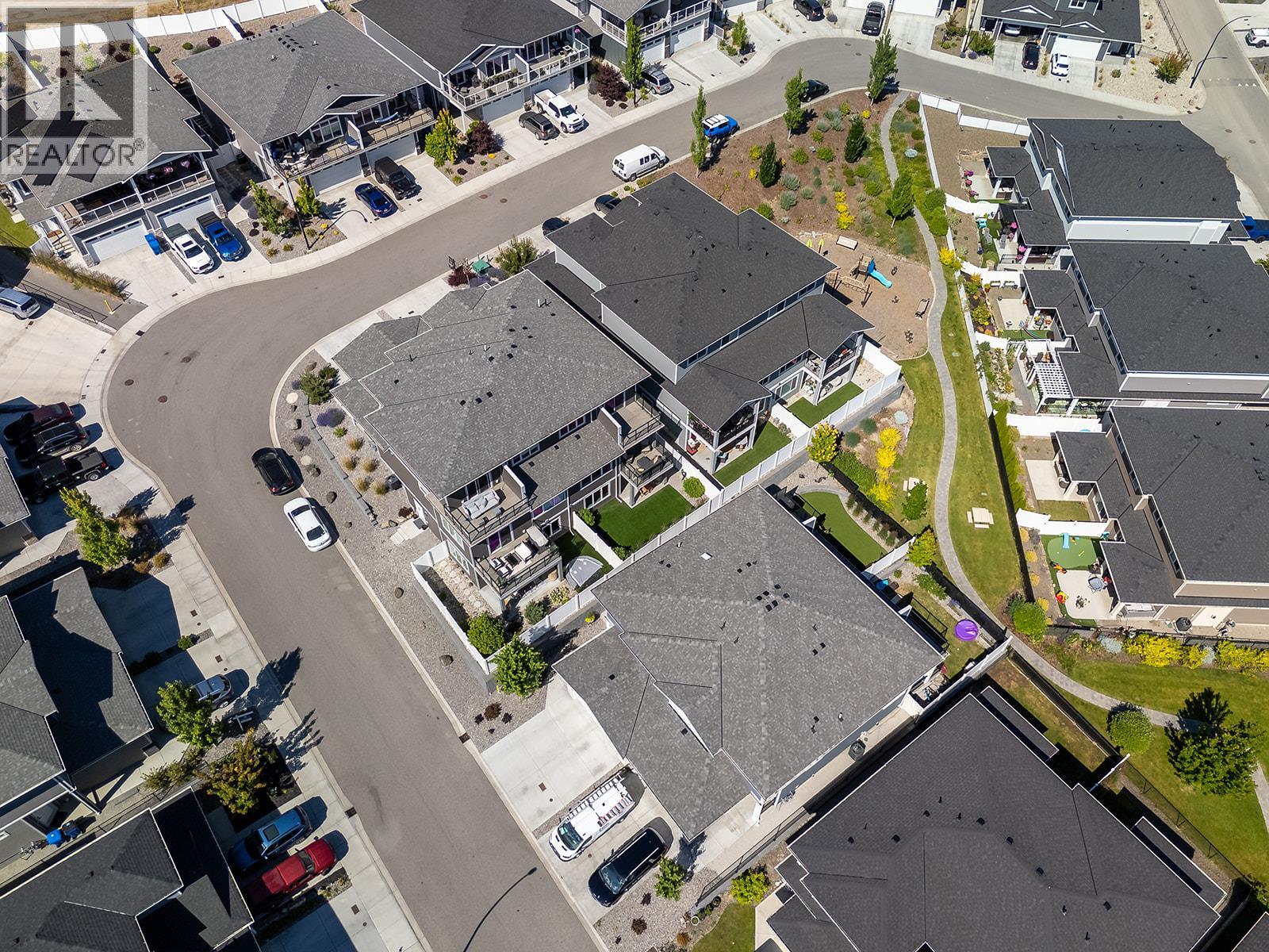 3352 Hawks Crescent - Image 11