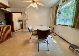 568 Queen Street W, Virden, MB R0M2C0 Photo 15