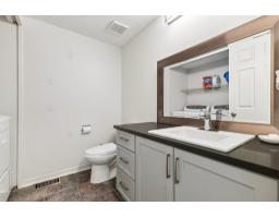 Family room - 392 Rue Ernest-gaboury, Gatineau, QC J8V2S5 Photo 13