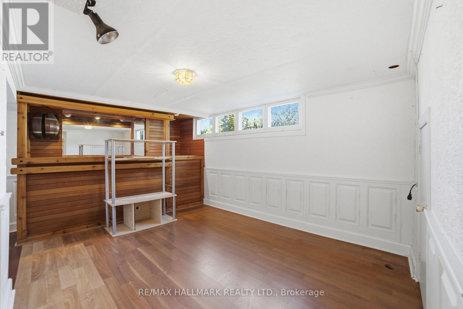 1392 REBECCA STREET - 25