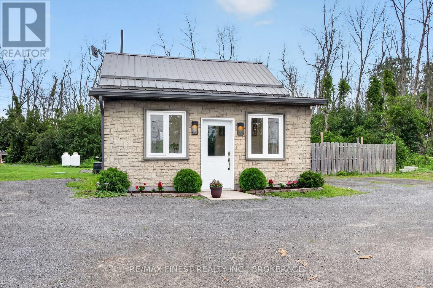 8297 COUNTY 2 ROAD
