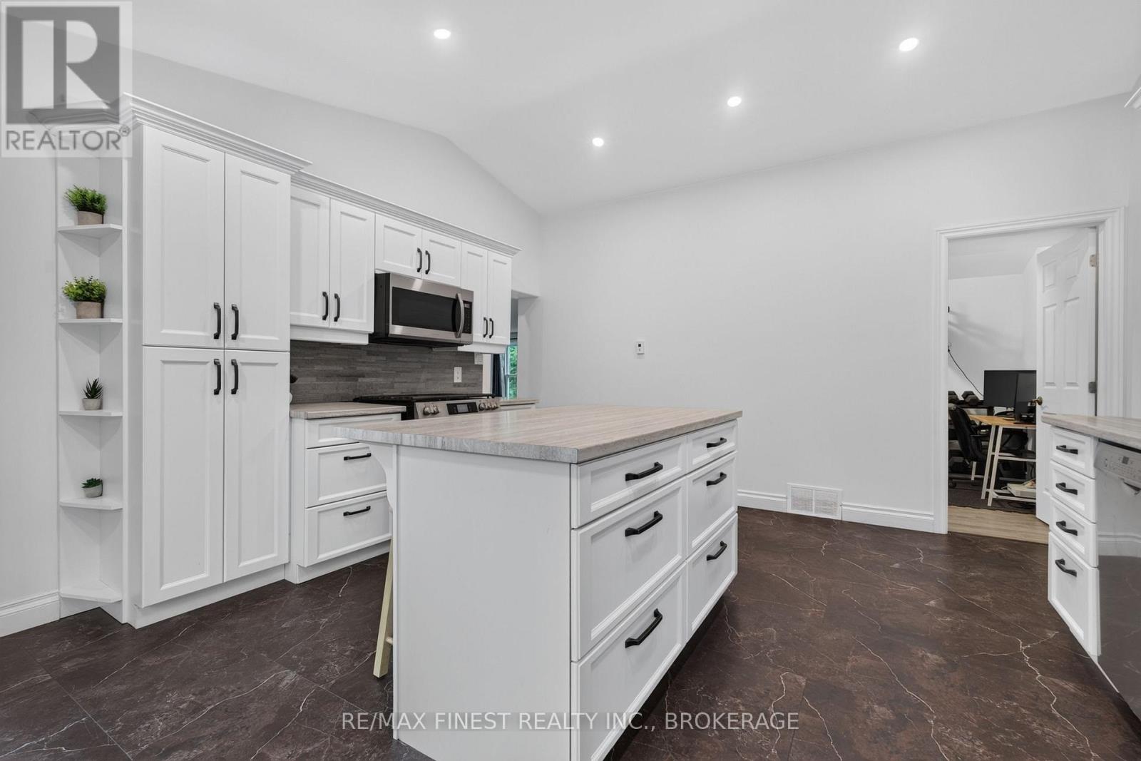 8297 COUNTY 2 ROAD - Image 10