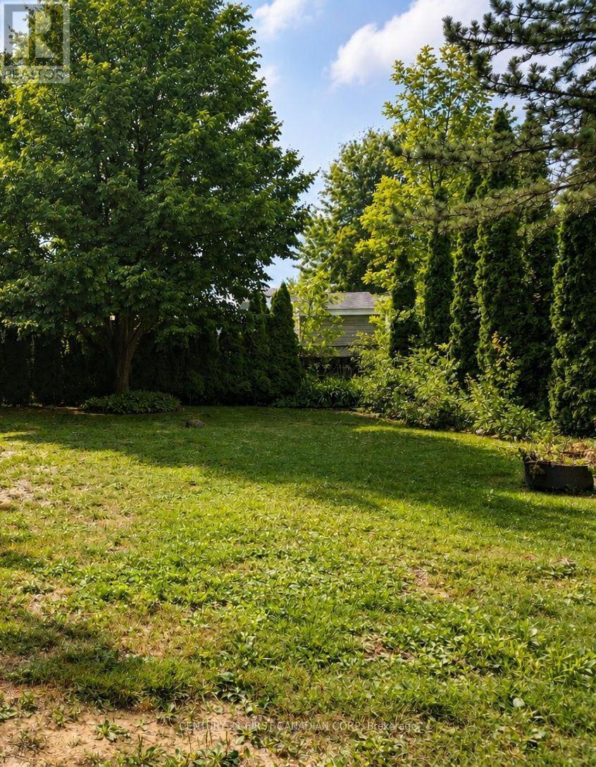 34 - 79681 BLUEWATER HIGHWAY