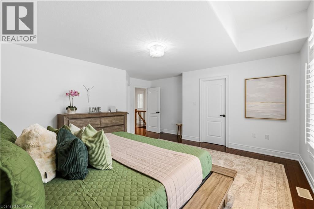 199 HUNTER Street W - 21