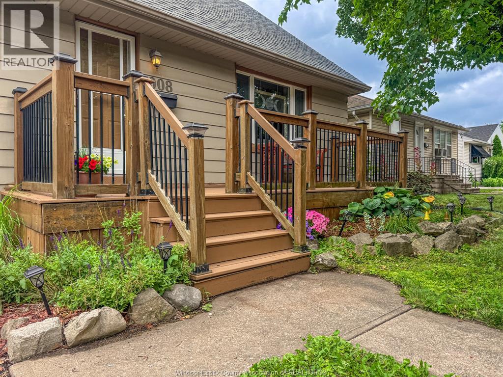 1008 ASKIN AVENUE - Image 3