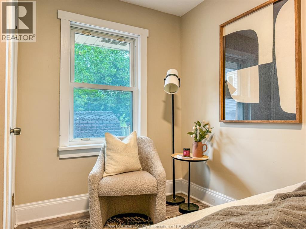 1008 ASKIN AVENUE - 12