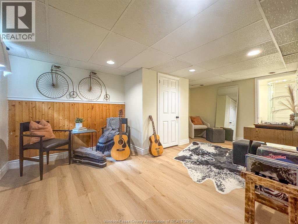 1008 ASKIN AVENUE - Image 30