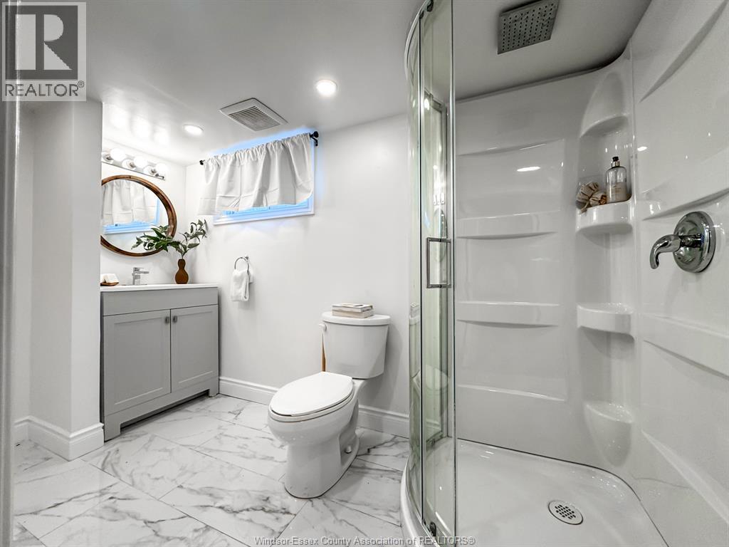 1008 ASKIN AVENUE - Image 31