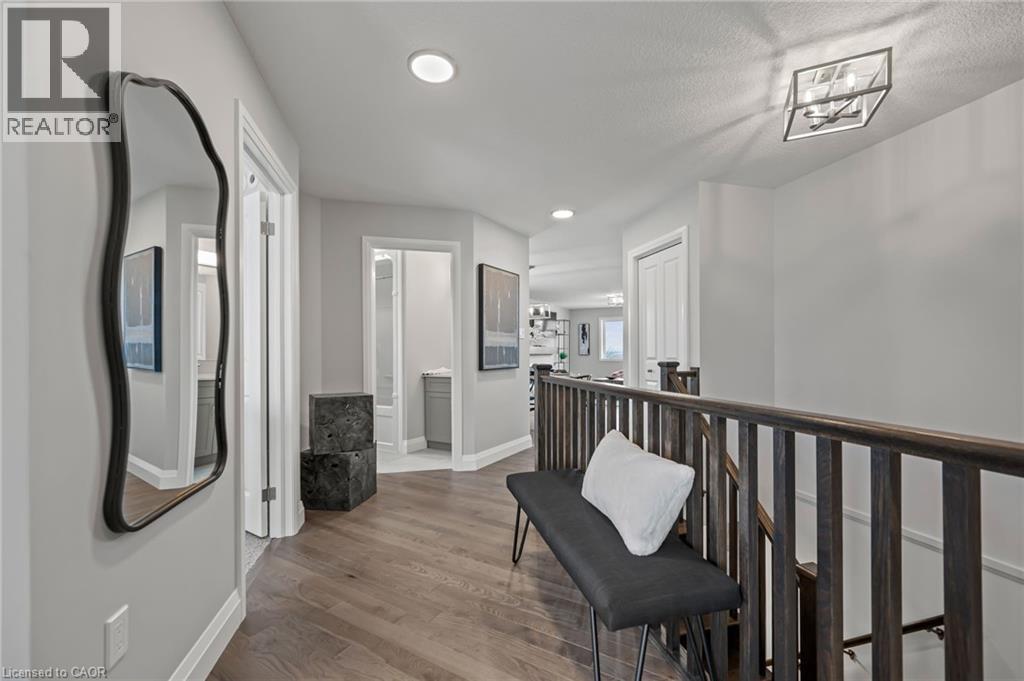 130 STEPHENSON Way - 2