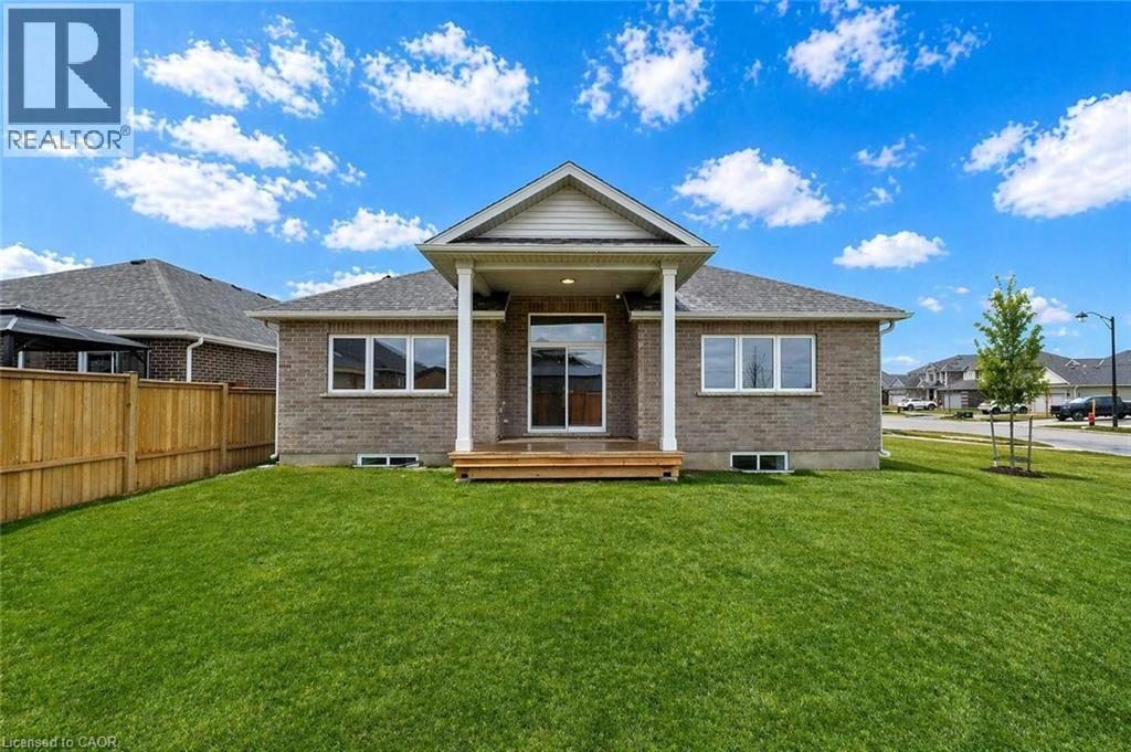 130 STEPHENSON Way - 33
