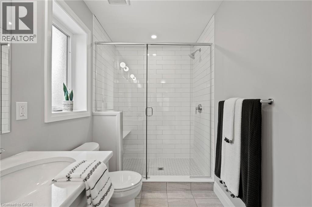 130 STEPHENSON Way - 18