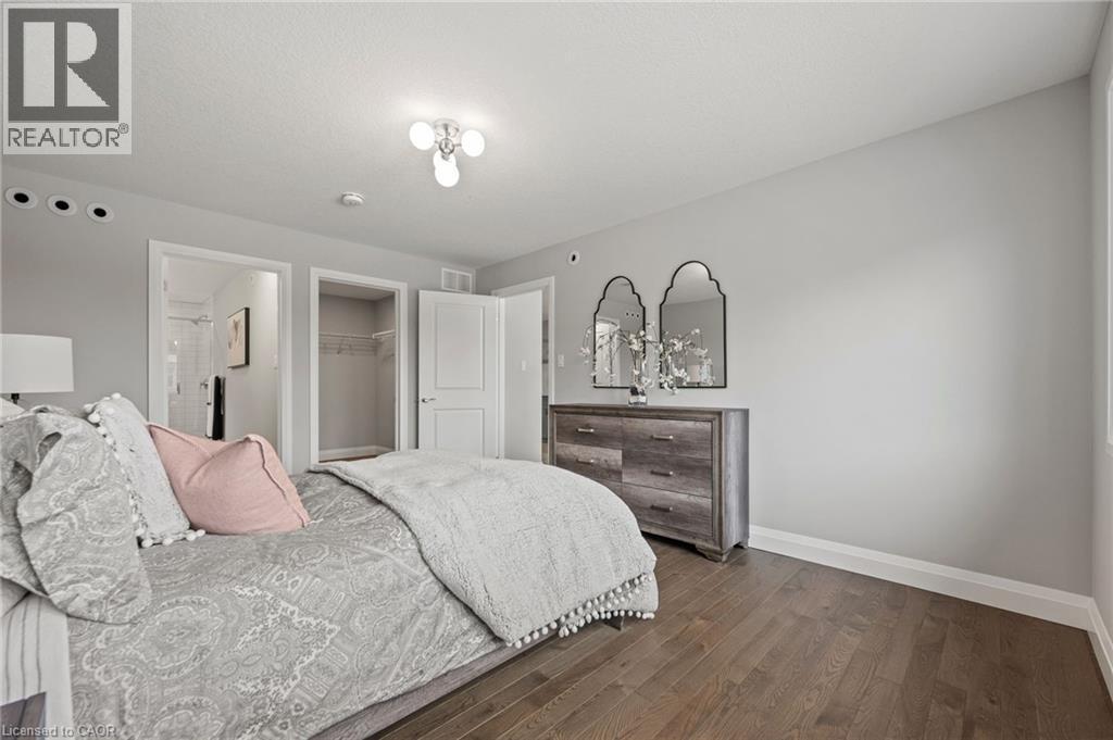 130 STEPHENSON Way - 16