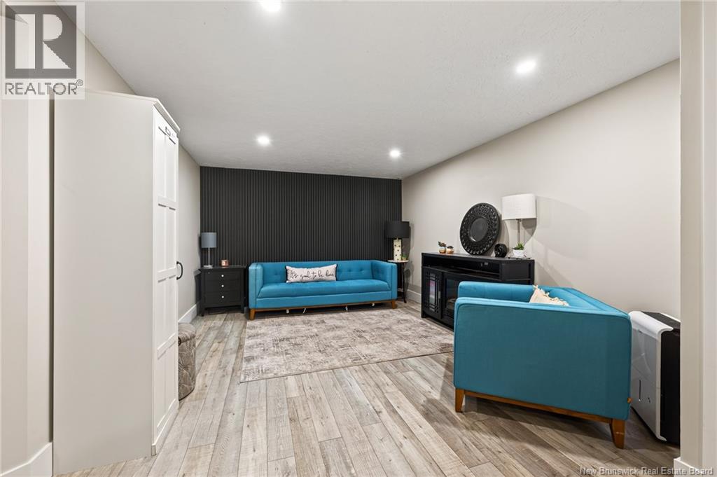 814 Julia Court - 40
