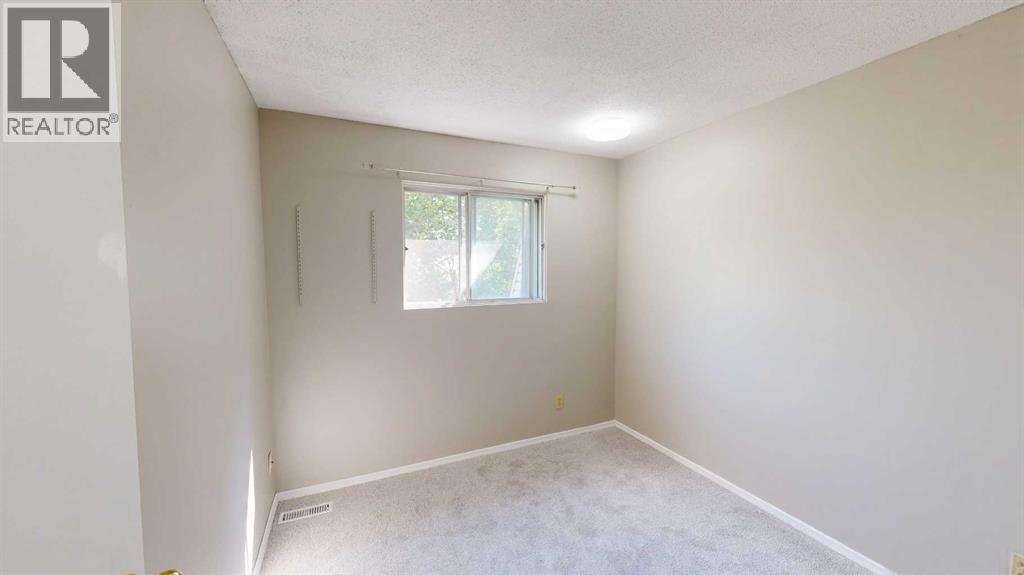 #10 115 Lafayette Boulevard W - 9