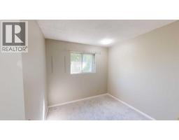 10, 115 Lafayette Boulevard W, Lethbridge, AB T1K4A8 Photo 9