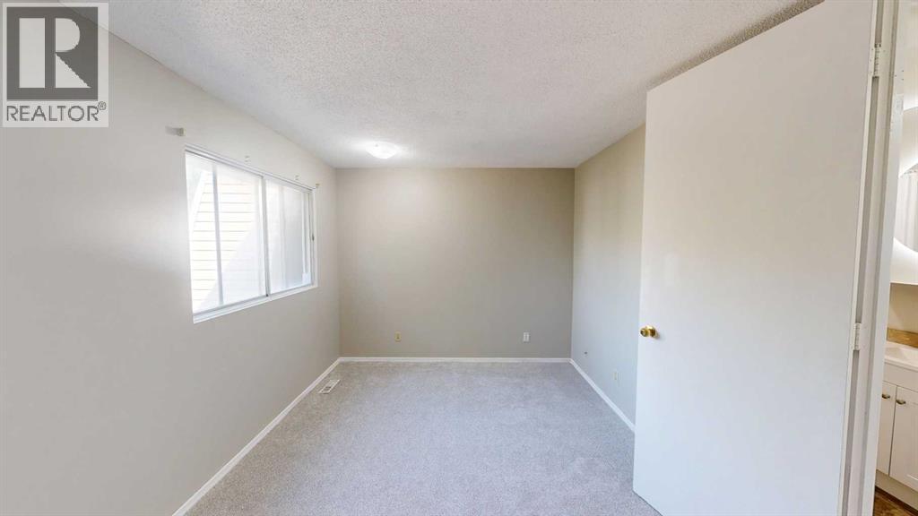 #10 115 Lafayette Boulevard W - 14