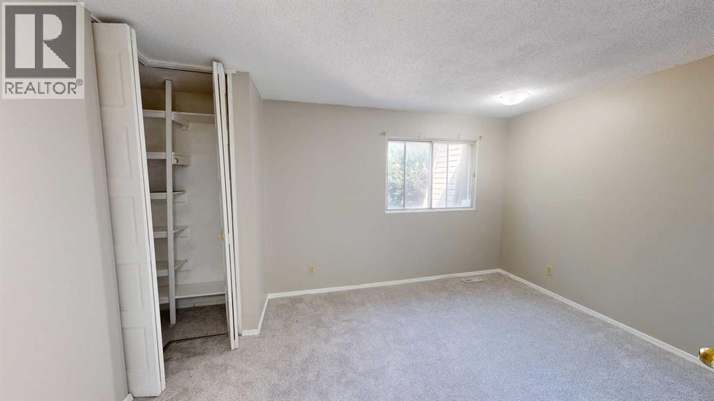 #10 115 Lafayette Boulevard W - 12