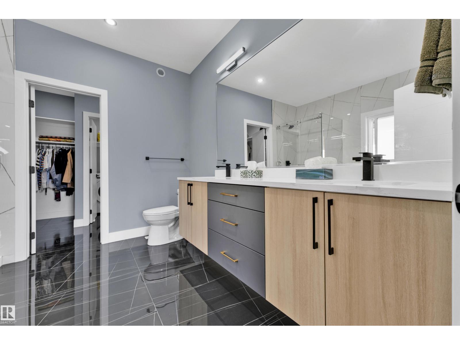 431 ROBERTS CR - Image 29