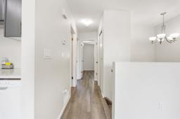 251 Rougeau Avenue, Winnipeg, MB R2C3Z9 Photo 25