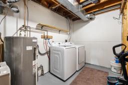 251 Rougeau Avenue, Winnipeg, MB R2C3Z9 Photo 36
