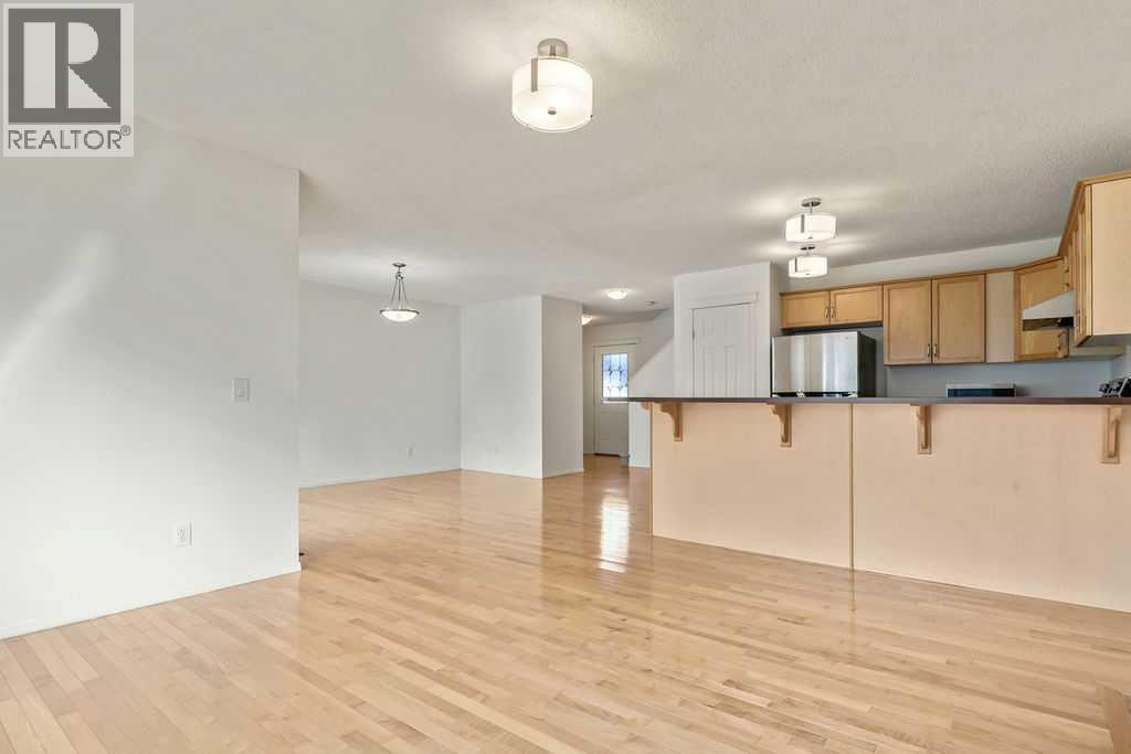 280 Panora Close NW - 13