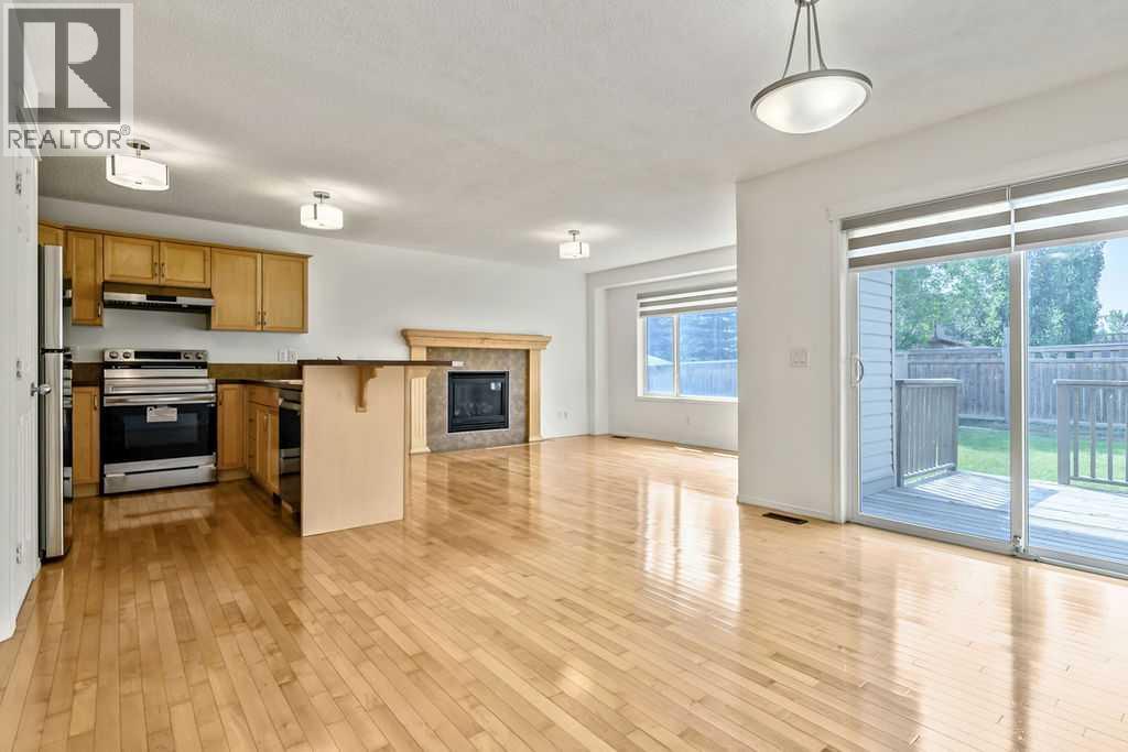280 Panora Close NW - Image 8