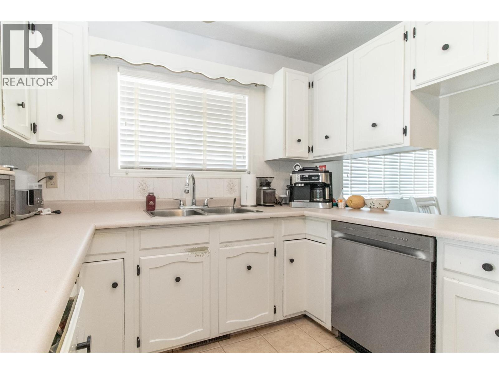 700 Matt Road - 10