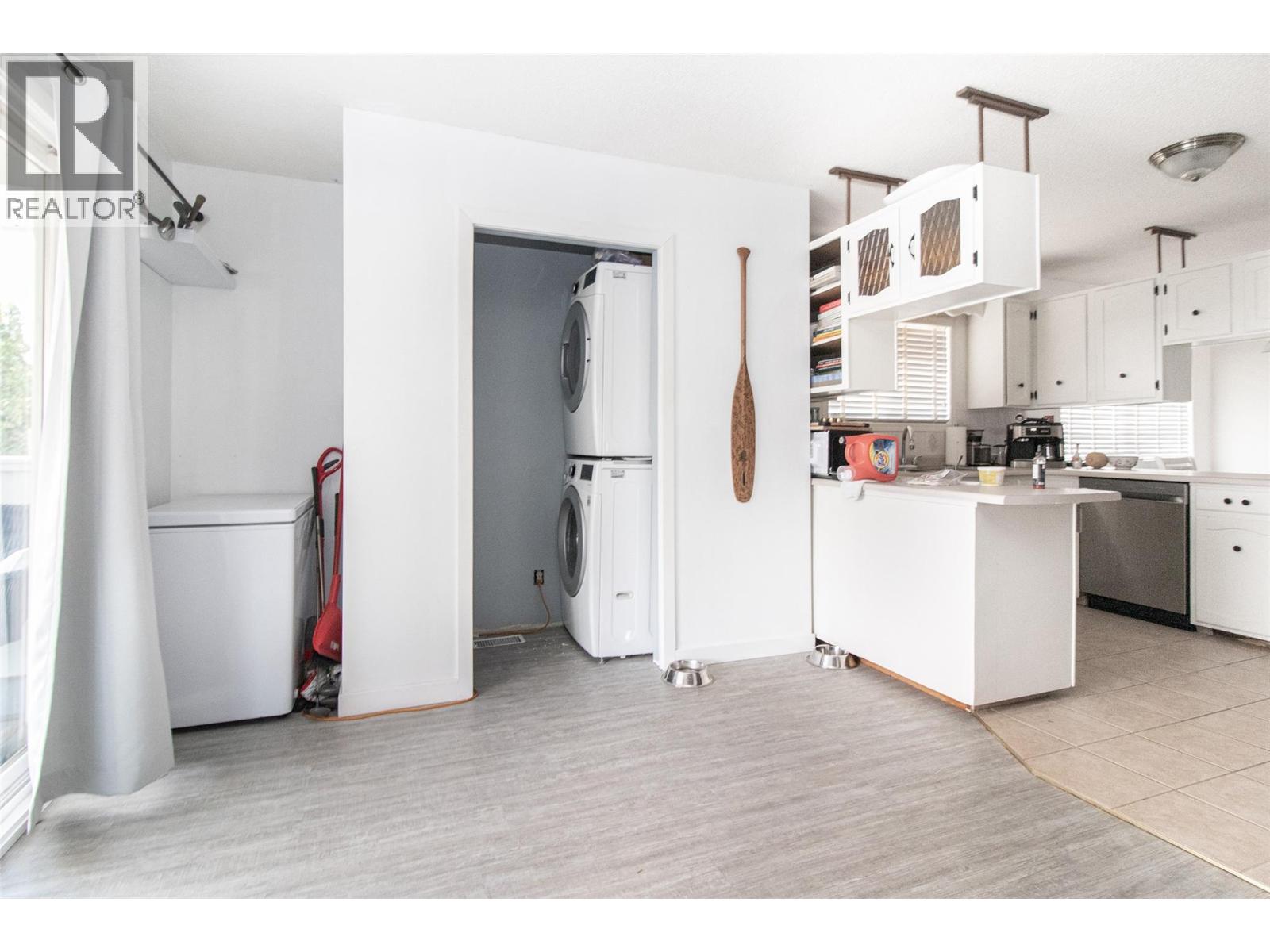 700 Matt Road - 7