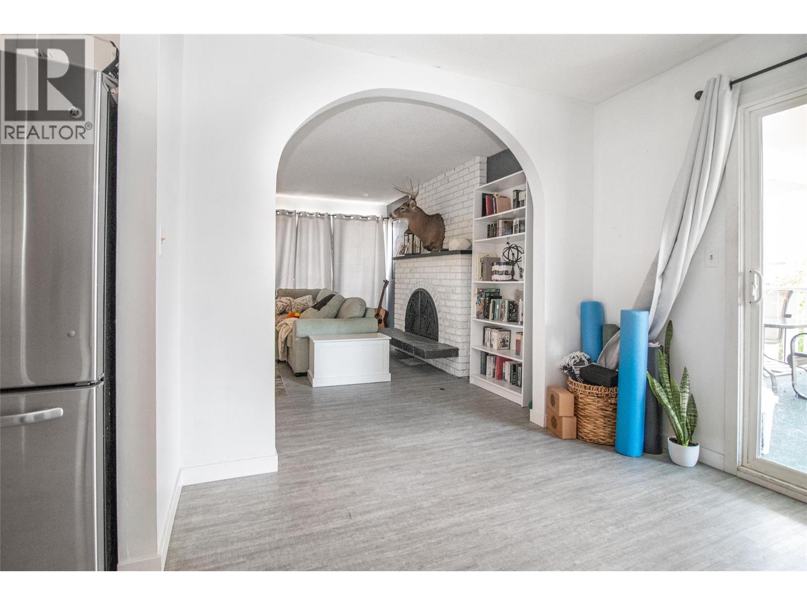 700 Matt Road - 5