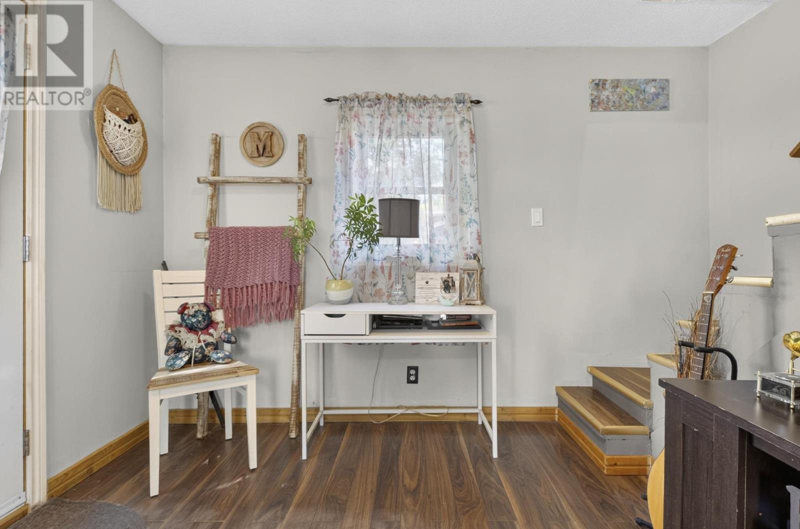 112 Vivian AVE - 15