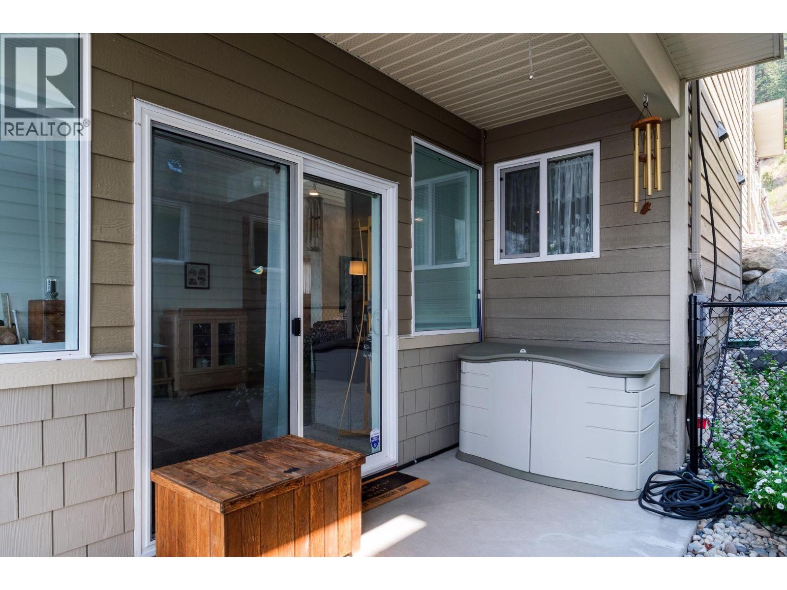  1458 Summer Crescent, Kelowna