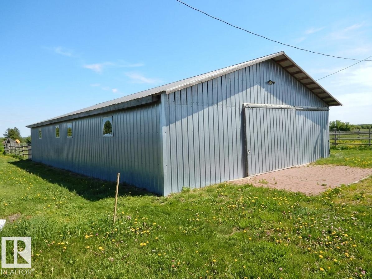 26317 TWP ROAD 552, Rural Sturgeon County — photo 3