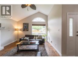 Ensuite - 108 River Rd, Lake Cowichan, BC V0R2G0 Photo 6