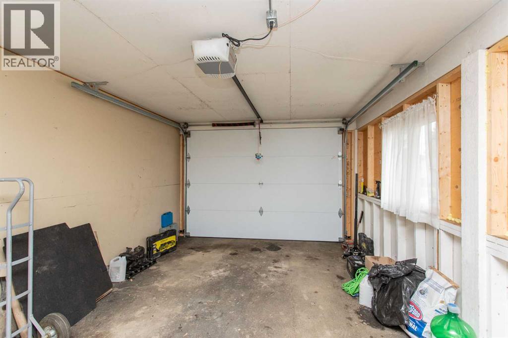 12 Valley Crescent - 20