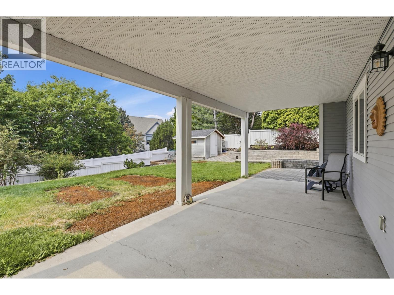 404 SUN RIVERS Drive W - 34