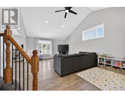 Primary Bedroom - 7208 Stevenson Road, Elizabethtown Kitley, ON K6V5T4 Photo 9