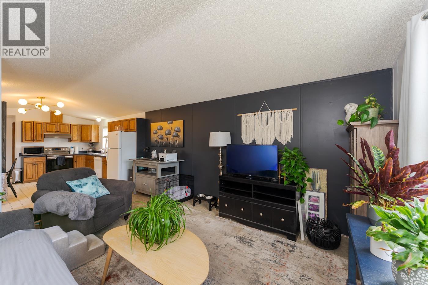 35 5164 HART HIGHWAY, Prince George