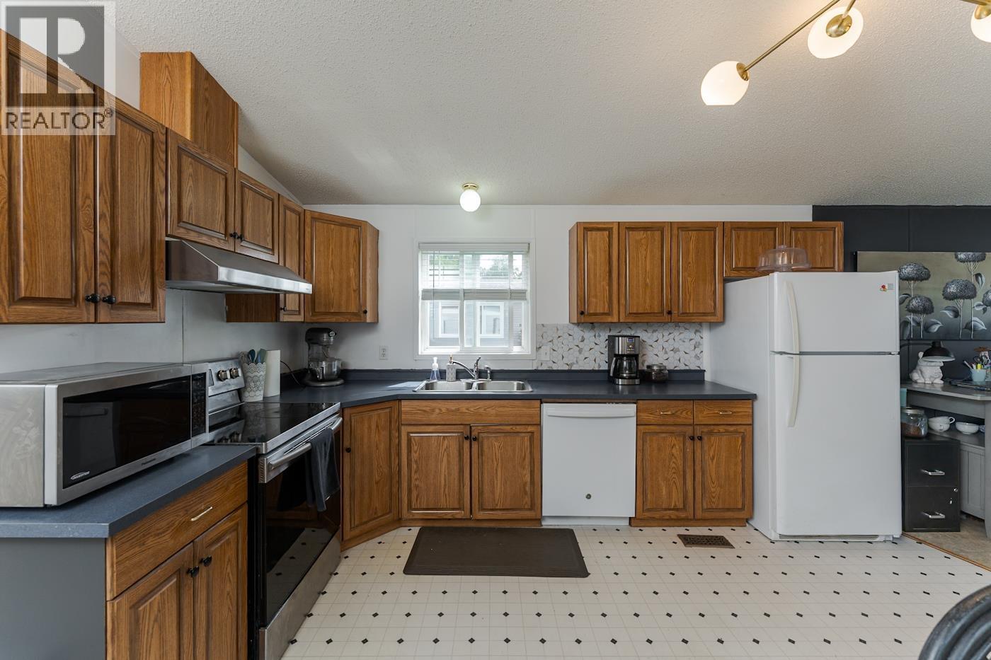 35 5164 HART HIGHWAY, Prince George