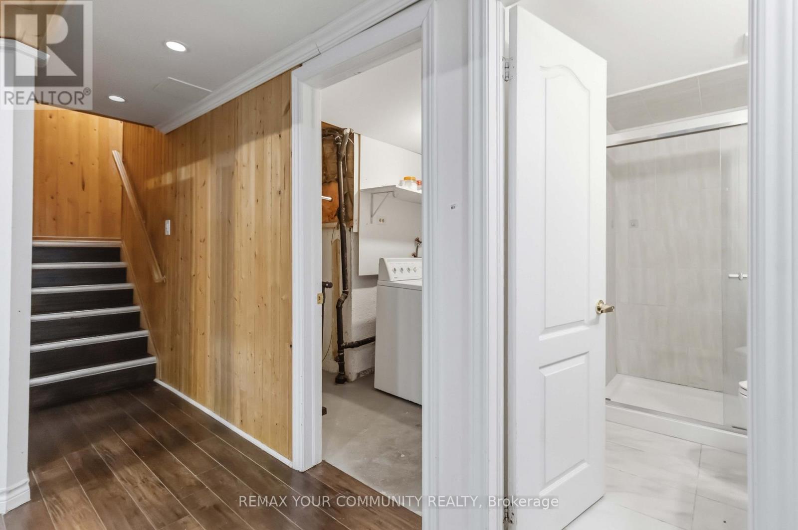 11 GRANTBROOK COURT - 22