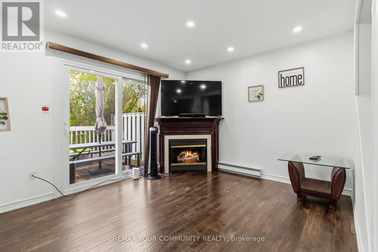 11 GRANTBROOK COURT - 8