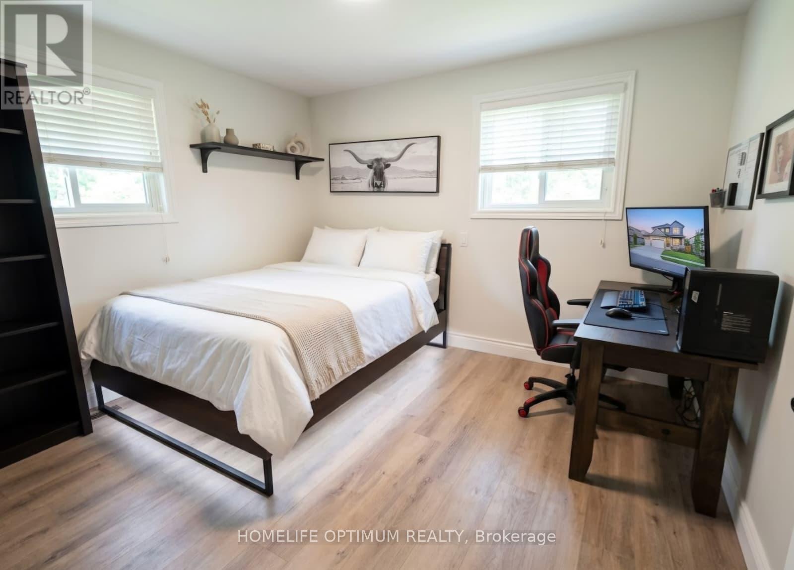400 MAPLE AVENUE - 19